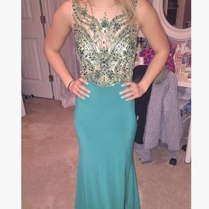 Prom dress